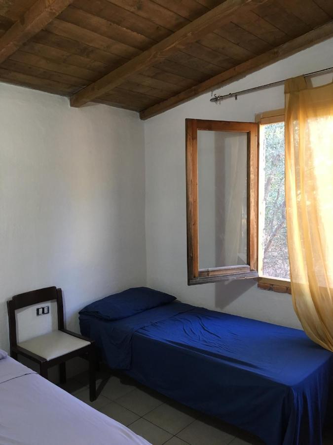 Casa Vacanza Tertenìa Exterior foto